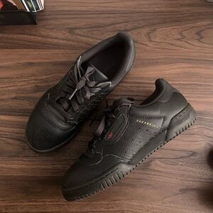 Adidas yeezy powerphase